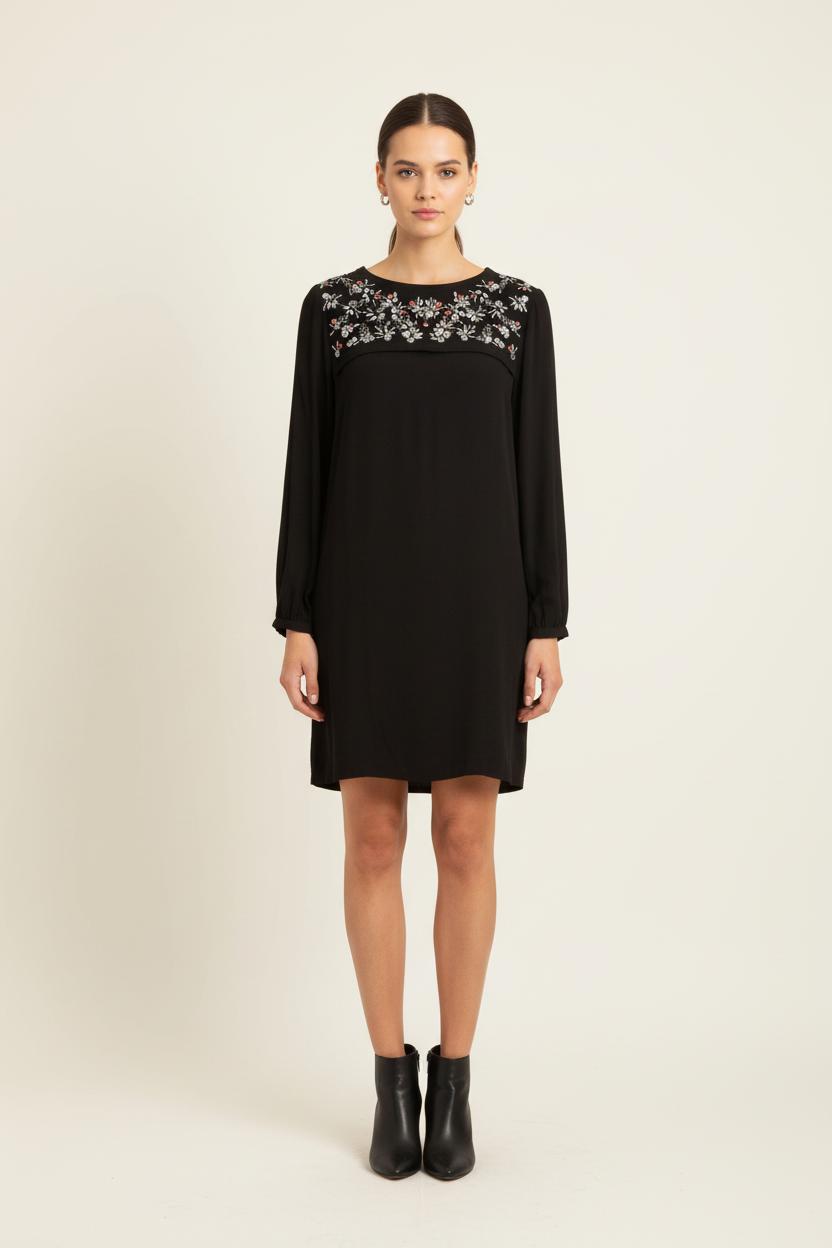 Robe Noire - Taille M/38 de la marque La Fée Maraboutée | PARAD78379 - Vendu par Paradigme - Image 1