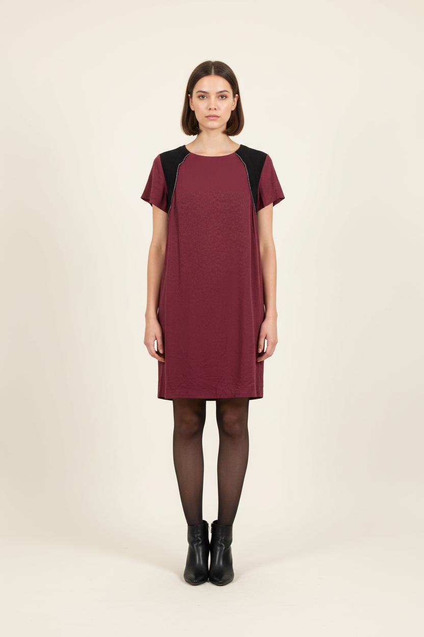 Robe Courte Bordeaux et Noire - Taille S/36 de la marque IKKS | PARAD78774 - Vendu par Paradigme - Image 1