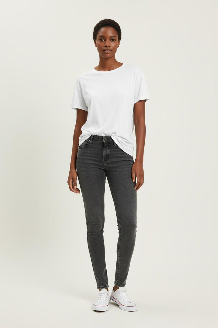 Jean Skinny Gris - Taille XS/34 de la marque Levi's | PARAD78852 - Vendu par Paradigme - Image 1