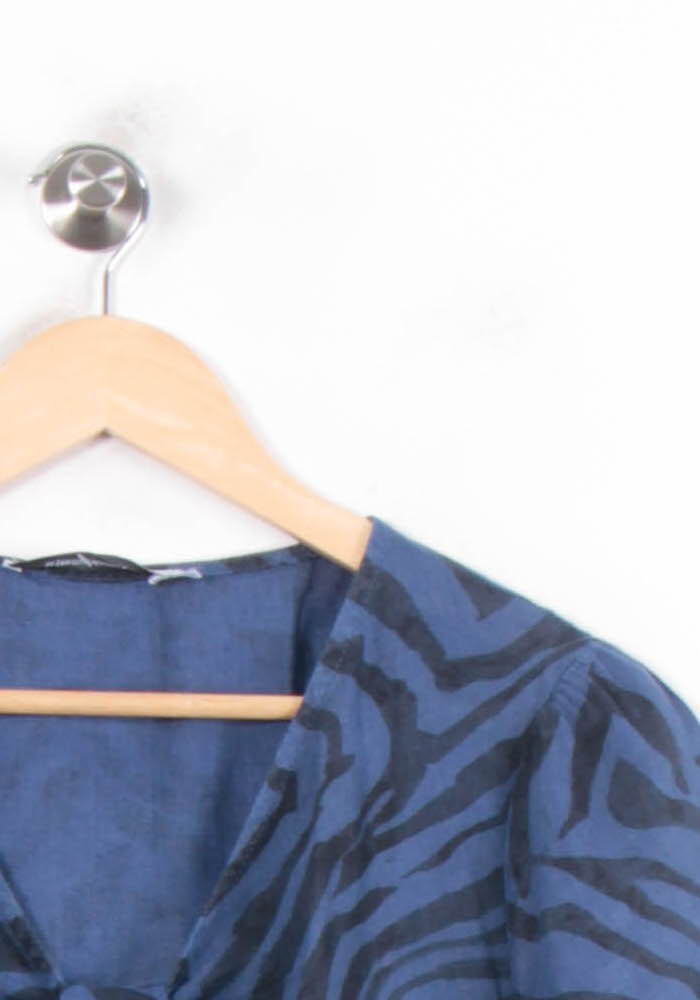 Robe Bleue et Noire - Taille L/40 de la marque La Fée Maraboutée | PARAD78999 - Vendu par Paradigme - Image 3