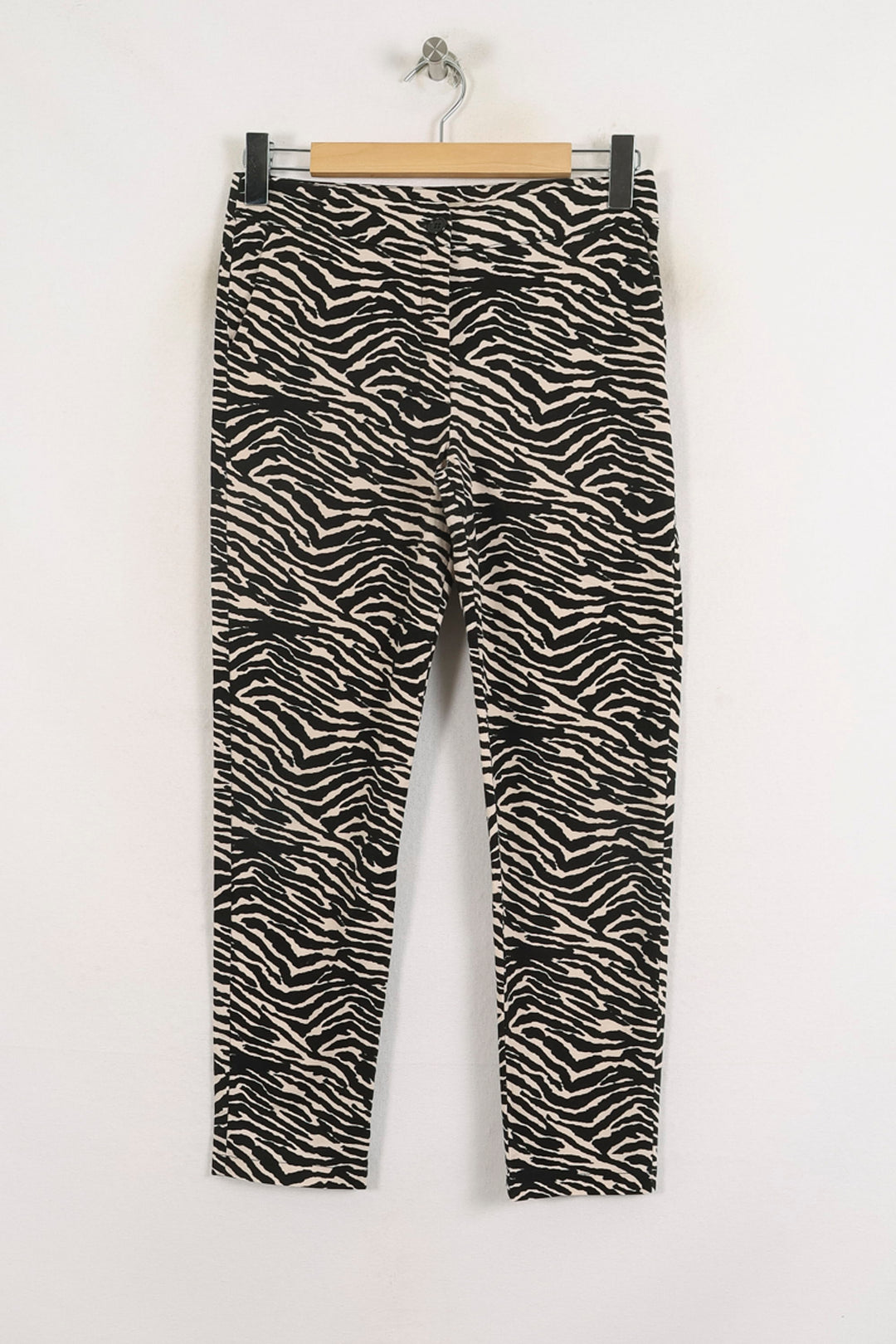 Legging Noir et Blanc - Taille S/36 de la marque La Fée Maraboutée | PARAD79051 - Vendu par Paradigme - Image 2