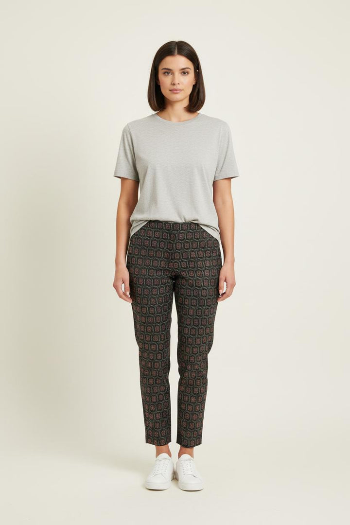 Pantalon Noir et Rouge - Taille M/38 de la marque La Fée Maraboutée | PARAD80029 - Vendu par Paradigme - Image 1