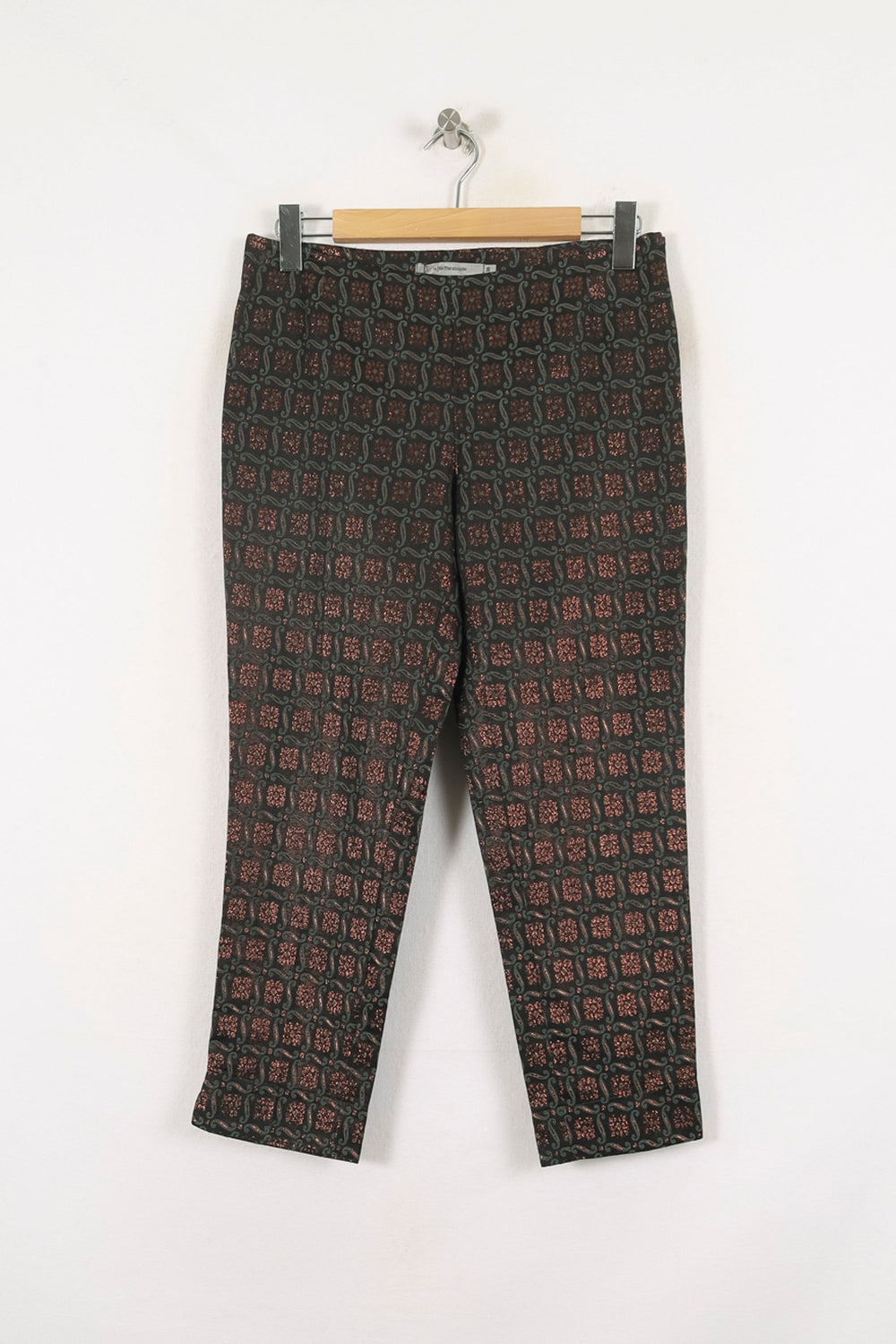 Pantalon Noir et Rouge - Taille M/38 de la marque La Fée Maraboutée | PARAD80029 - Vendu par Paradigme - Image 2