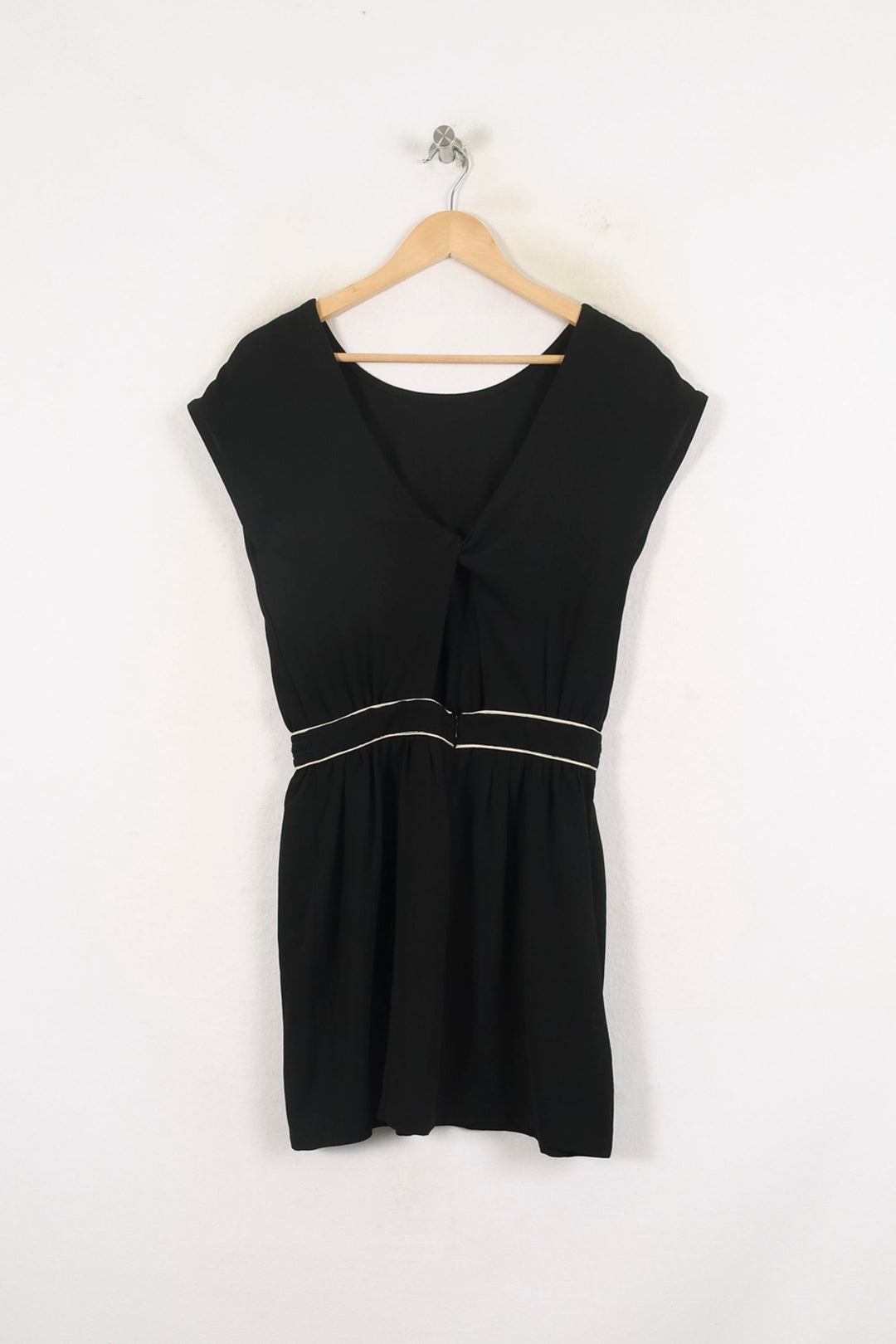 Robe Courte Noire - Taille M/38 de la marque Opullence | PARAD80035 - Vendu par Paradigme - Image 4