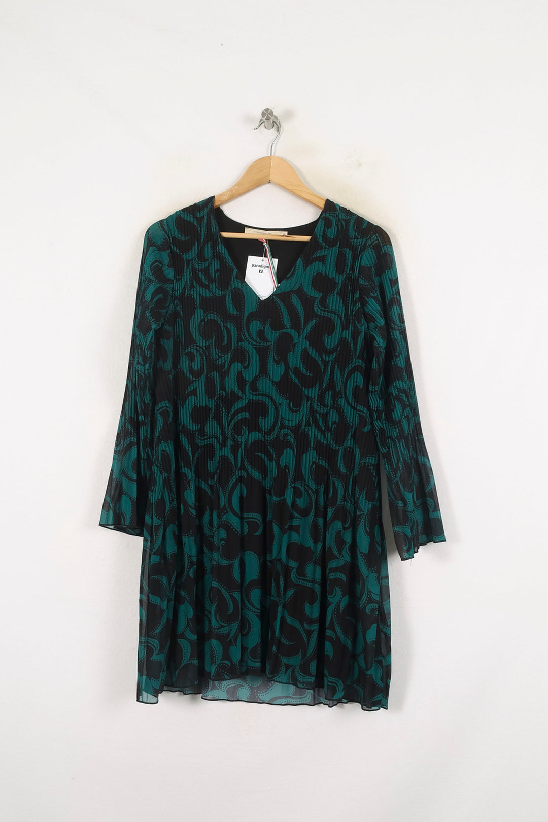 Robe Verte et Noire - Taille S/36 de la marque La Fée Maraboutée | PARAD80152 - Vendu par Paradigme - Image 2