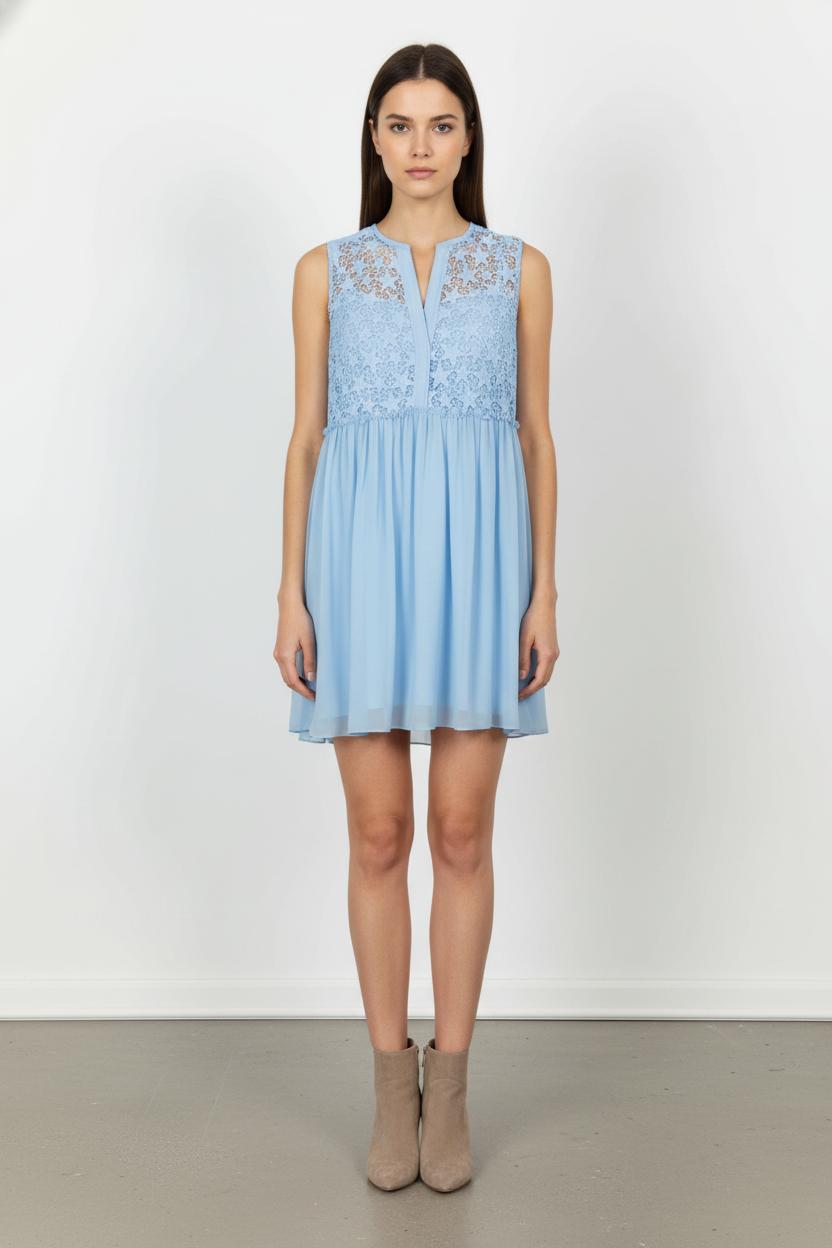 Robe Dentelle Bleue - Taille S/36 de la marque Sandro | PARAD80206 - Vendu par Paradigme - Image 1