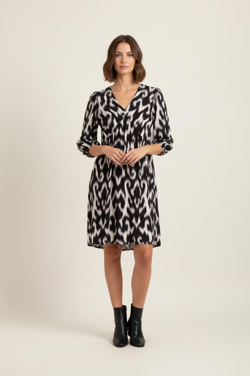 Robe Noire et Blanche - Taille S/36 de la marque La Fée Maraboutée | PARAD80212 - Vendu par Paradigme - Image 1