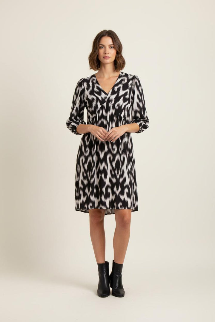 Robe Noire et Blanche - Taille S/36 de la marque La Fée Maraboutée | PARAD80212 - Vendu par Paradigme - Image 1