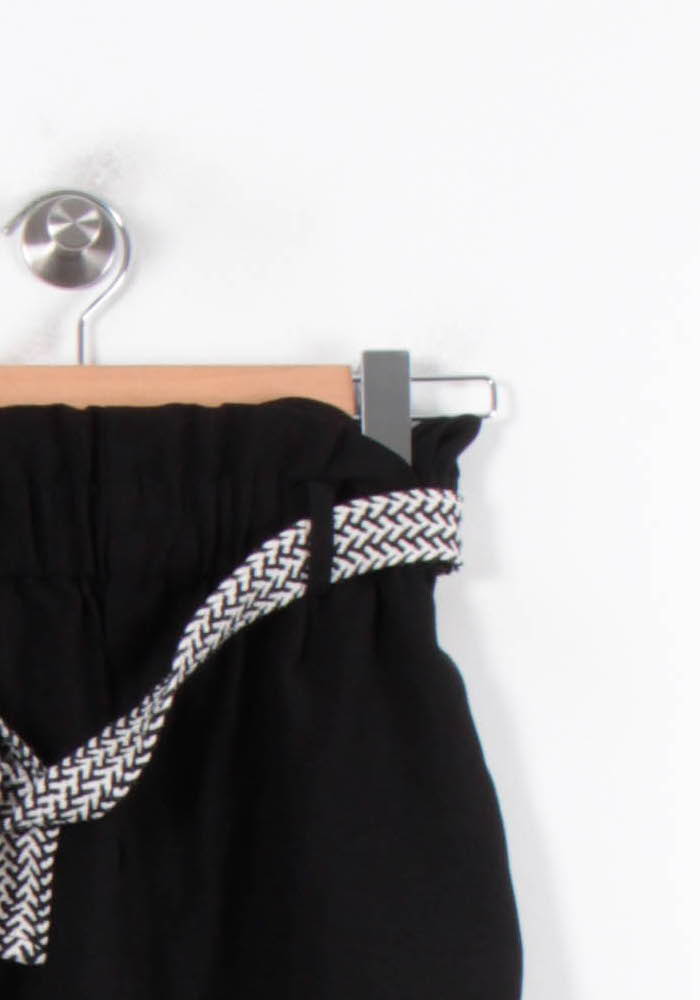 Short Noir - Taille XS/34 de la marque Suncoo | PARAD80230 - Vendu par Paradigme - Image 3