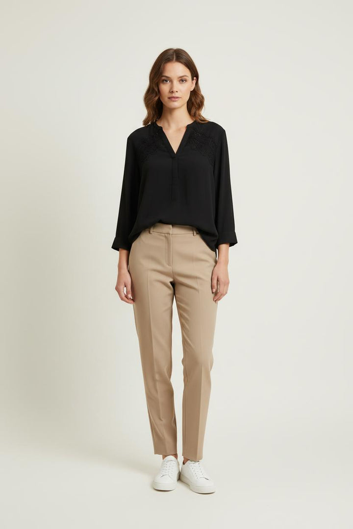 Blouse Noire - Taille M/38 de la marque Sandro | PARAD80283 - Vendu par Paradigme - Image 1