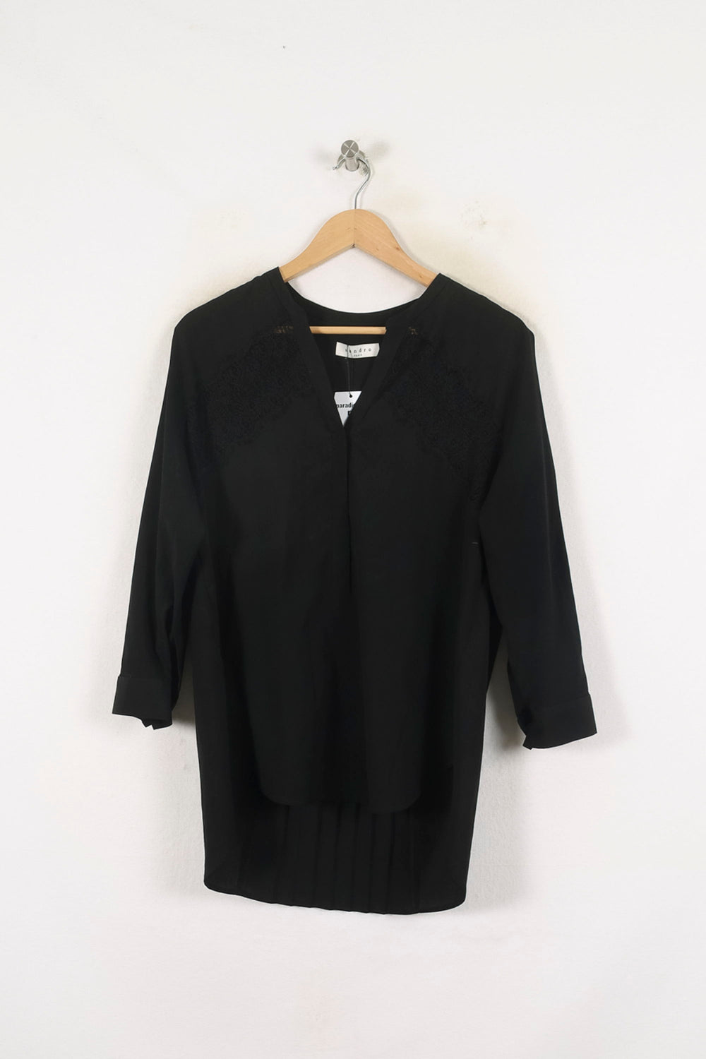 Blouse Noire - Taille M/38 de la marque Sandro | PARAD80283 - Vendu par Paradigme - Image 2