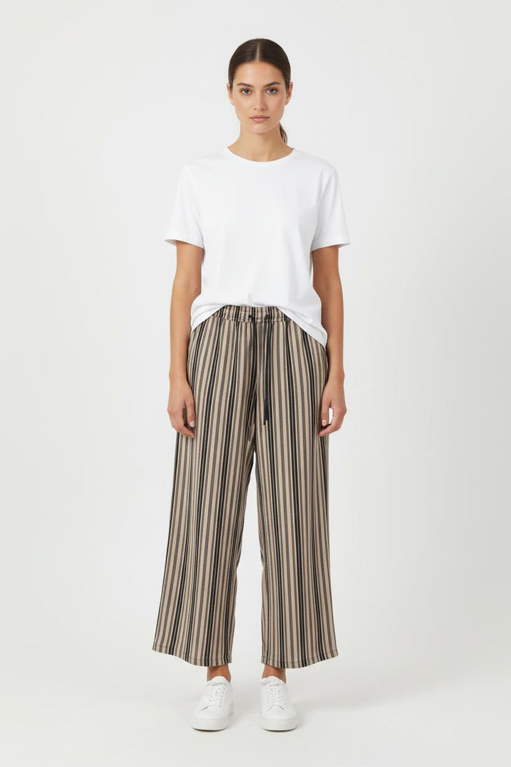 Pantalon Large Beige et Noir - Taille S/36 de la marque La Fée Maraboutée | PARAD80327 - Vendu par Paradigme - Image 1