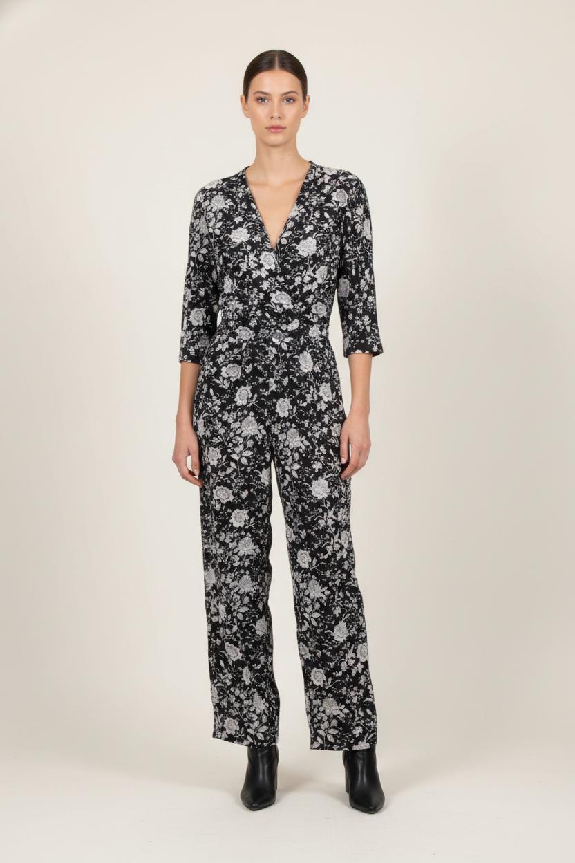 Combinaison Fleurie Noire et Blanche - Taille XL/42 de la marque ZAPA | PARAD80332 - Vendu par Paradigme - Image 1