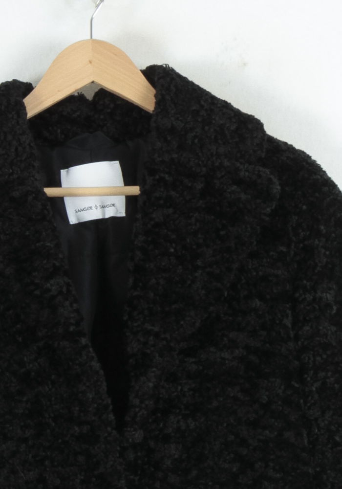 Manteau Bouclé Noir - Taille XS/34 de la marque Samsoe Samsoe | PARAD80449 - Vendu par Paradigme - Image 3