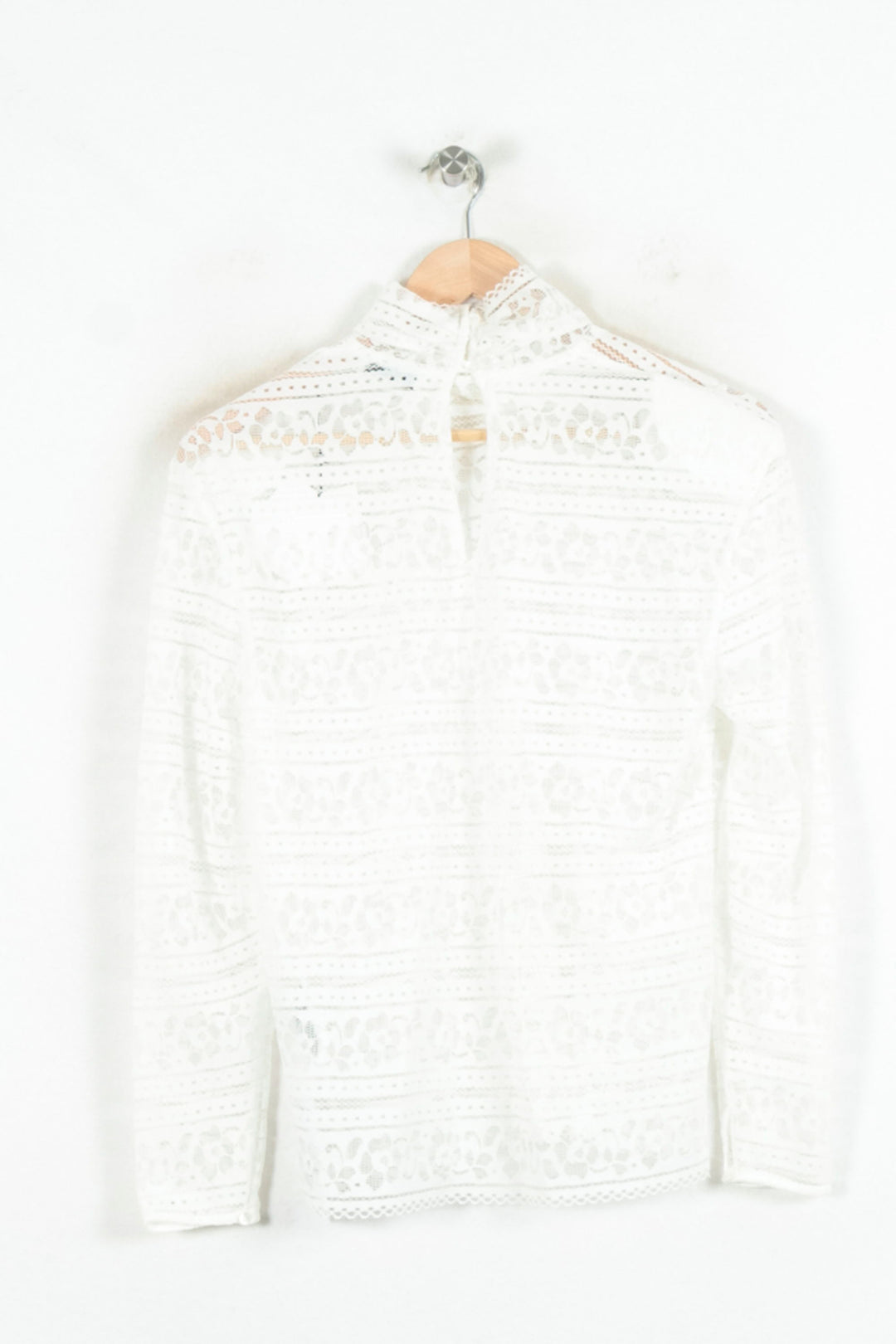 Blouse Blanche - Taille M/38 de la marque Sandro | PARAD80523 - Vendu par Paradigme - Image 4