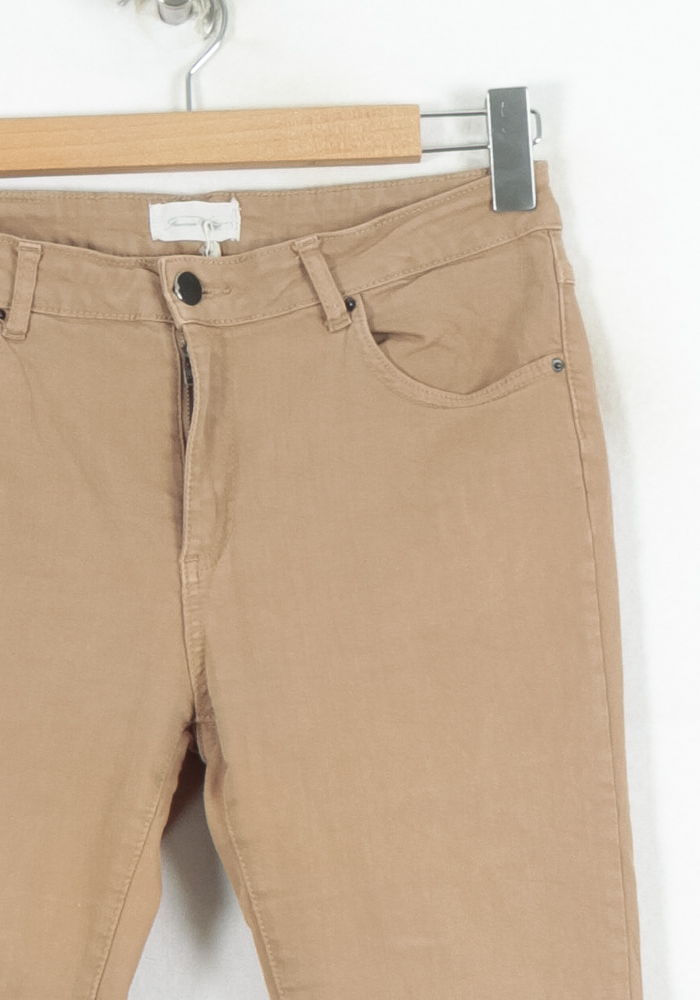Jean Beige - Taille M/38 de la marque American Vintage | PARAD80551 - Vendu par Paradigme - Image 3