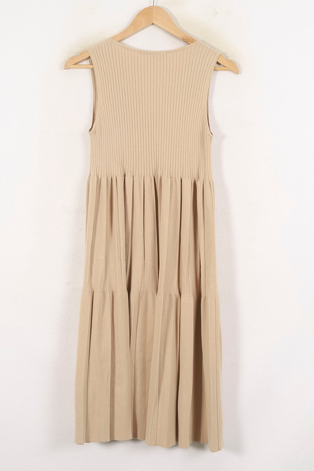 Robe Plissée Beige - Taille L/40 de la marque Max Mara | PARAD80699 - Vendu par Paradigme - Image 4
