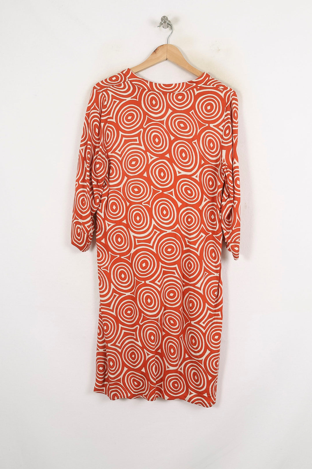 Robe Courte Orange et Blanche - Taille L/40 de la marque La Fée Maraboutée | PARAD80712 - Vendu par Paradigme - Image 4