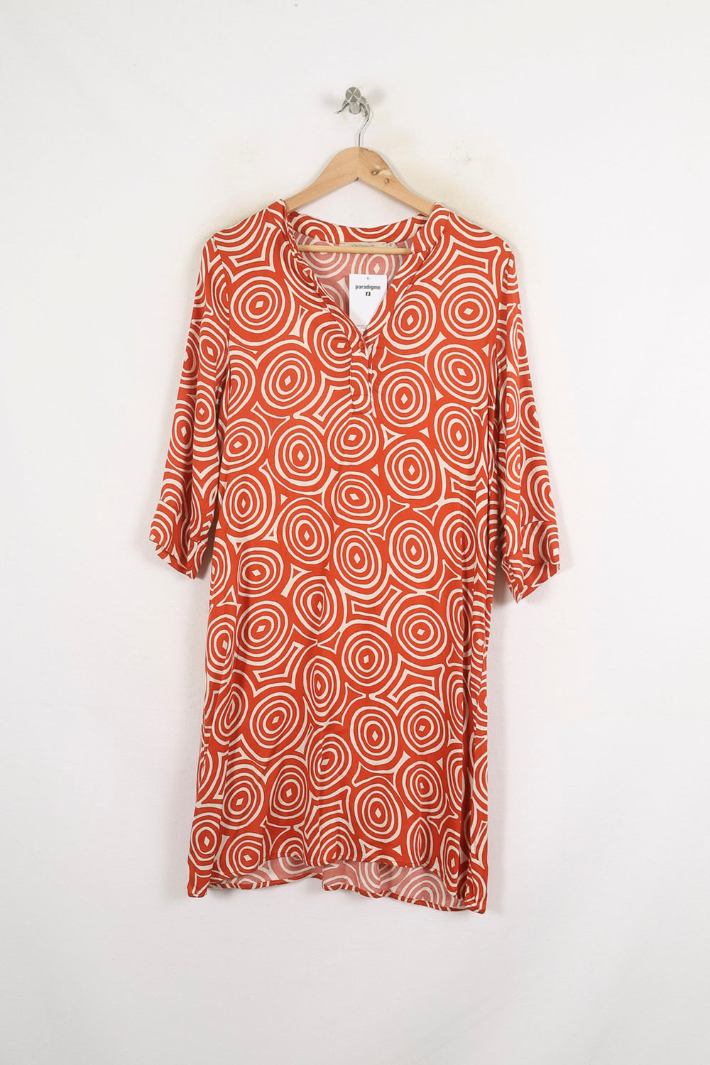 Robe Courte Orange et Blanche - Taille L/40 de la marque La Fée Maraboutée | PARAD80712 - Vendu par Paradigme - Image 2