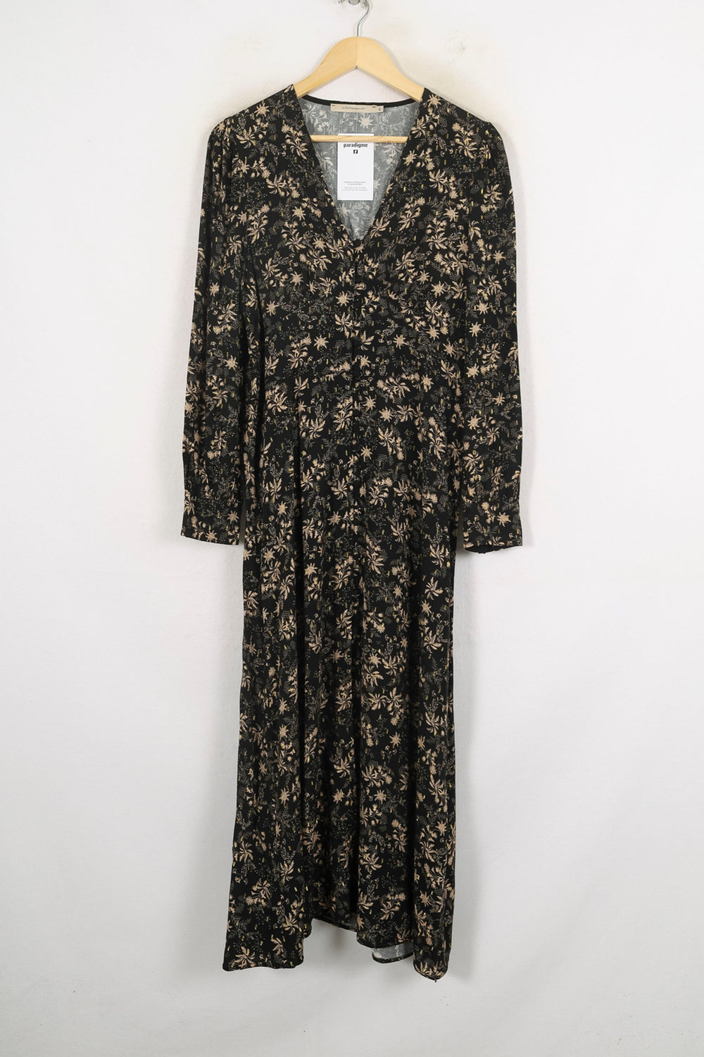 Robe Longue Noire et Beige - Taille L/40 de la marque La Fée Maraboutée | PARAD80715 - Vendu par Paradigme - Image 2