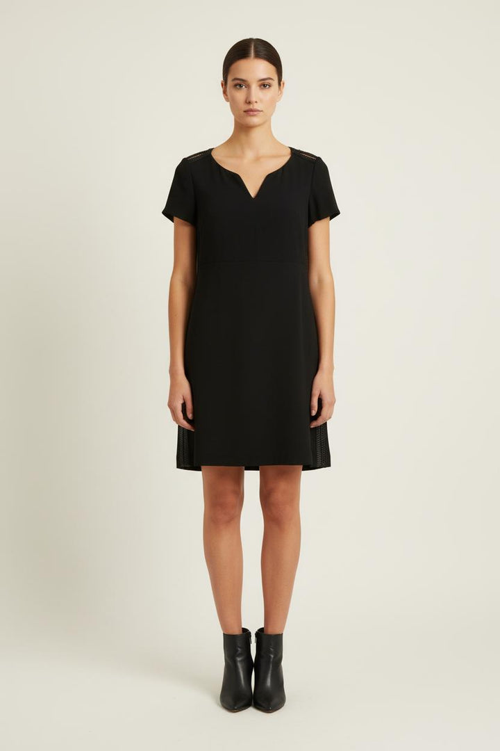 Robe Courte Noire - Taille L/40 de la marque One Step | PARAD80724 - Vendu par Paradigme - Image 1