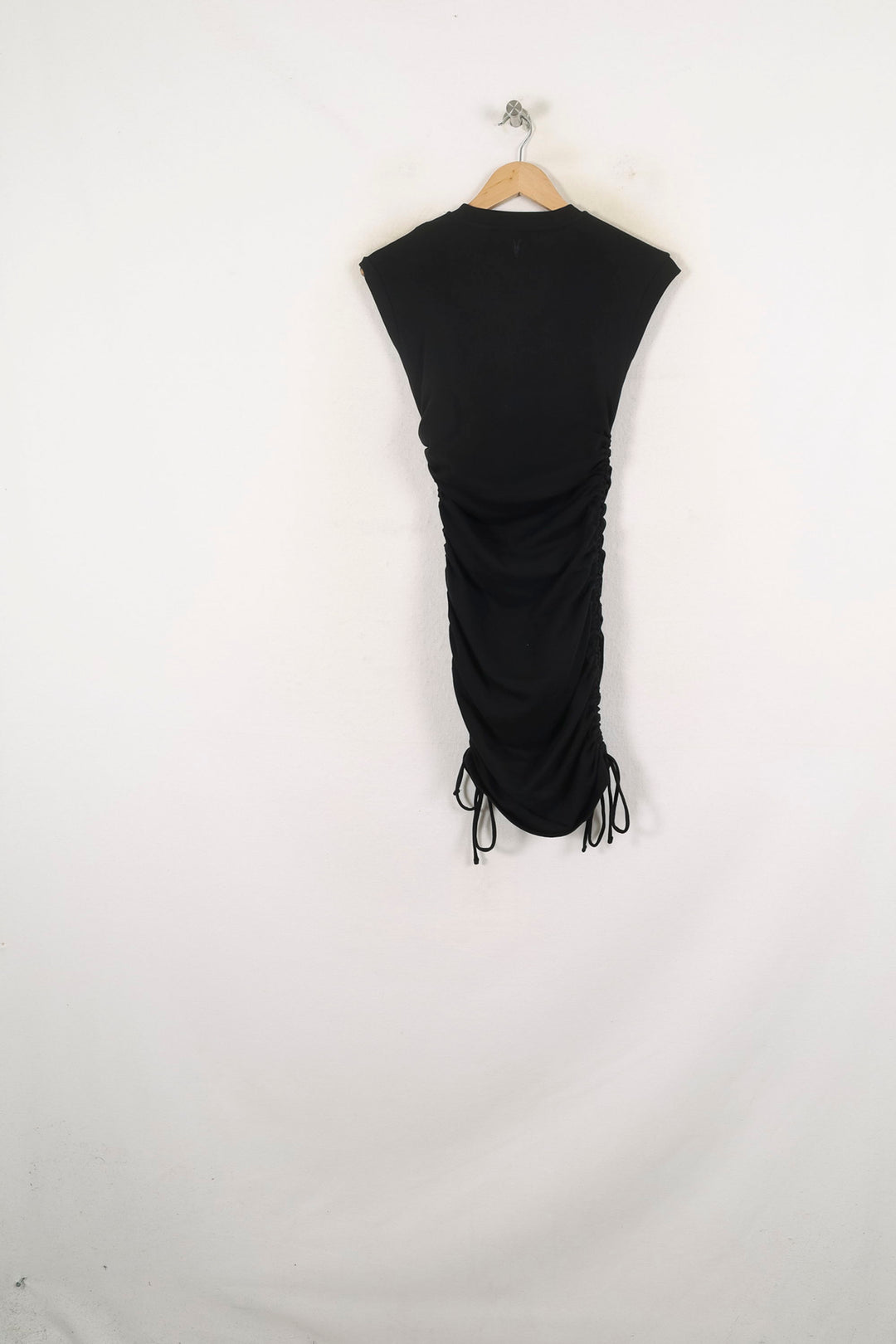 Robe Courte Noire - Taille XS/34 de la marque All Saints | PARAD80927 - Vendu par Paradigme - Image 4