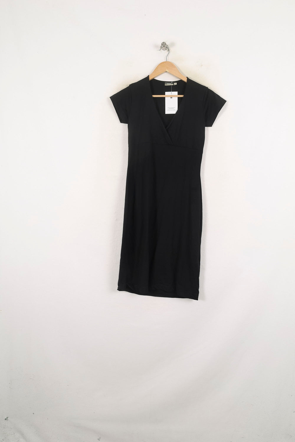 Robe Noire - Taille M/38 de la marque Closed | PARAD80943 - Vendu par Paradigme - Image 2