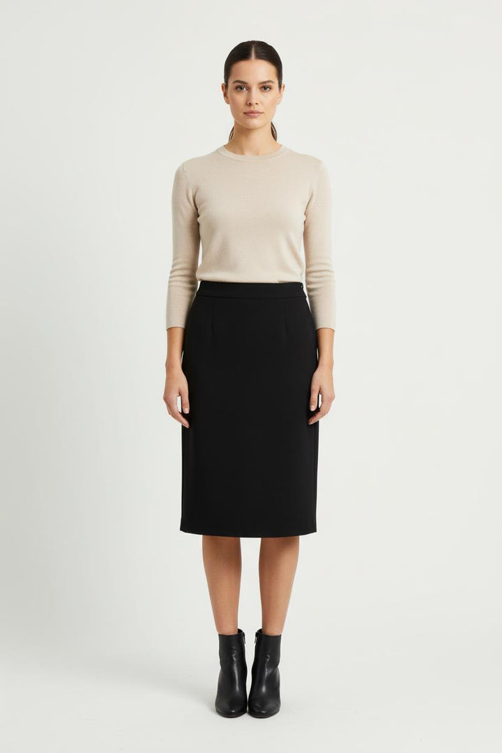 Jupe Droite Noire - Taille XXL/44 de la marque Maison 123 | PARAD81026 - Vendu par Paradigme - Image 1
