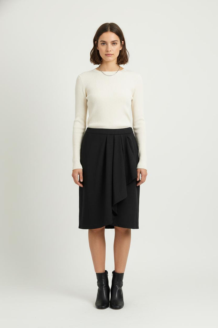 Jupe Midi Noire - Taille L/40 de la marque Paul & Joe | PARAD81041 - Vendu par Paradigme - Image 1