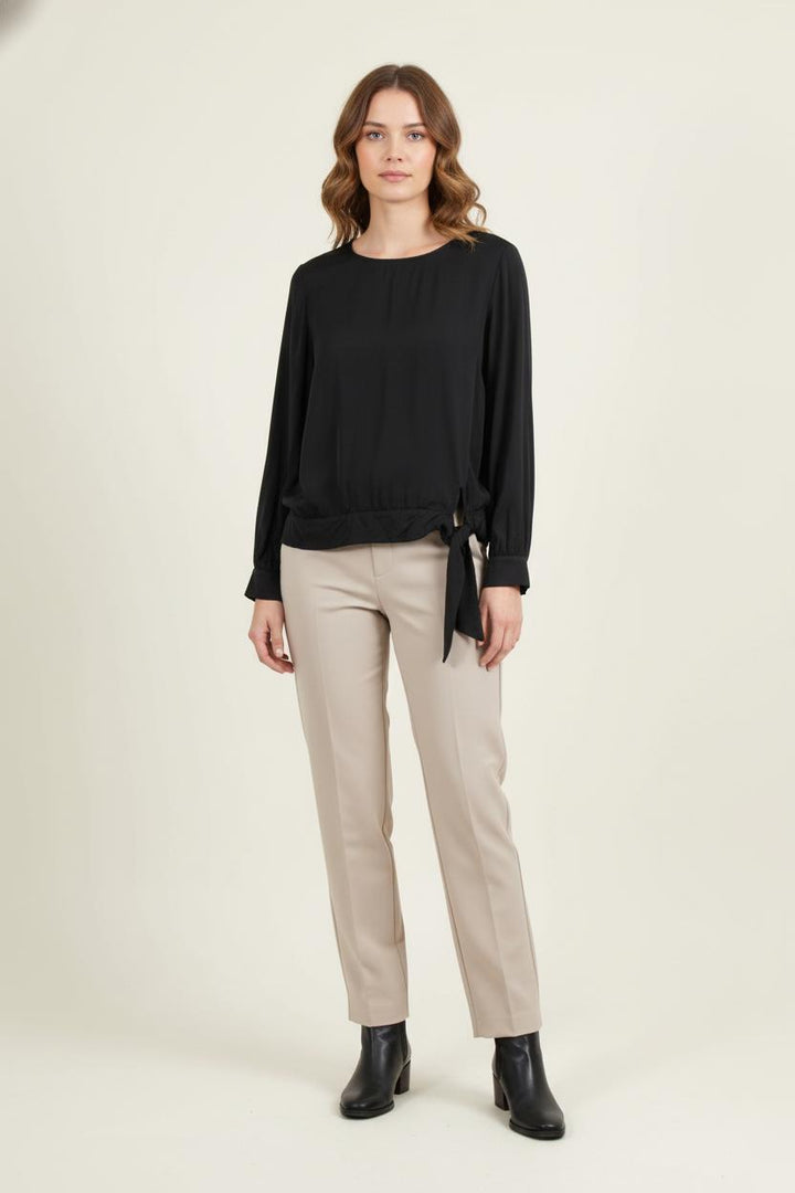 Blouse Noire - Taille XXL/44 de la marque La Fée Maraboutée | PARAD81099 - Vendu par Paradigme - Image 1