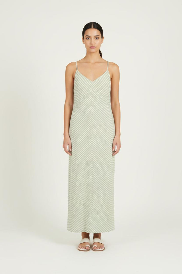 Robe Longue Vert et Blanc - Taille XL/42 de la marque La Fée Maraboutée | PARAD81111 - Vendu par Paradigme - Image 1