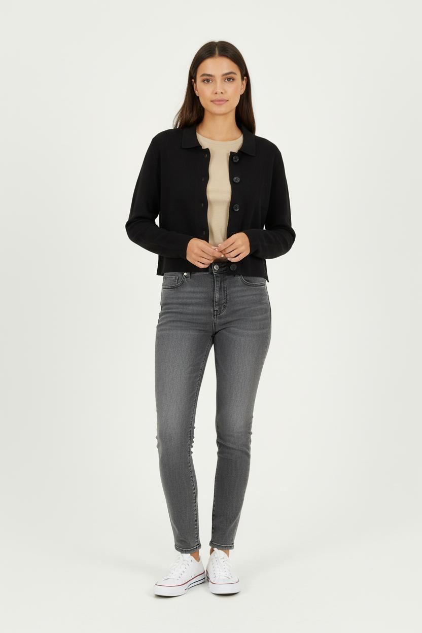 Cardigan Noir - Taille XL/42 de la marque La Fée Maraboutée | PARAD81263 - Vendu par Paradigme - Image 1