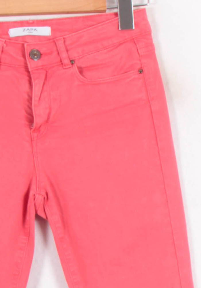 Jean Rouge - Taille XS/34 de la marque ZAPA | PARAD81508 - Vendu par Paradigme - Image 3