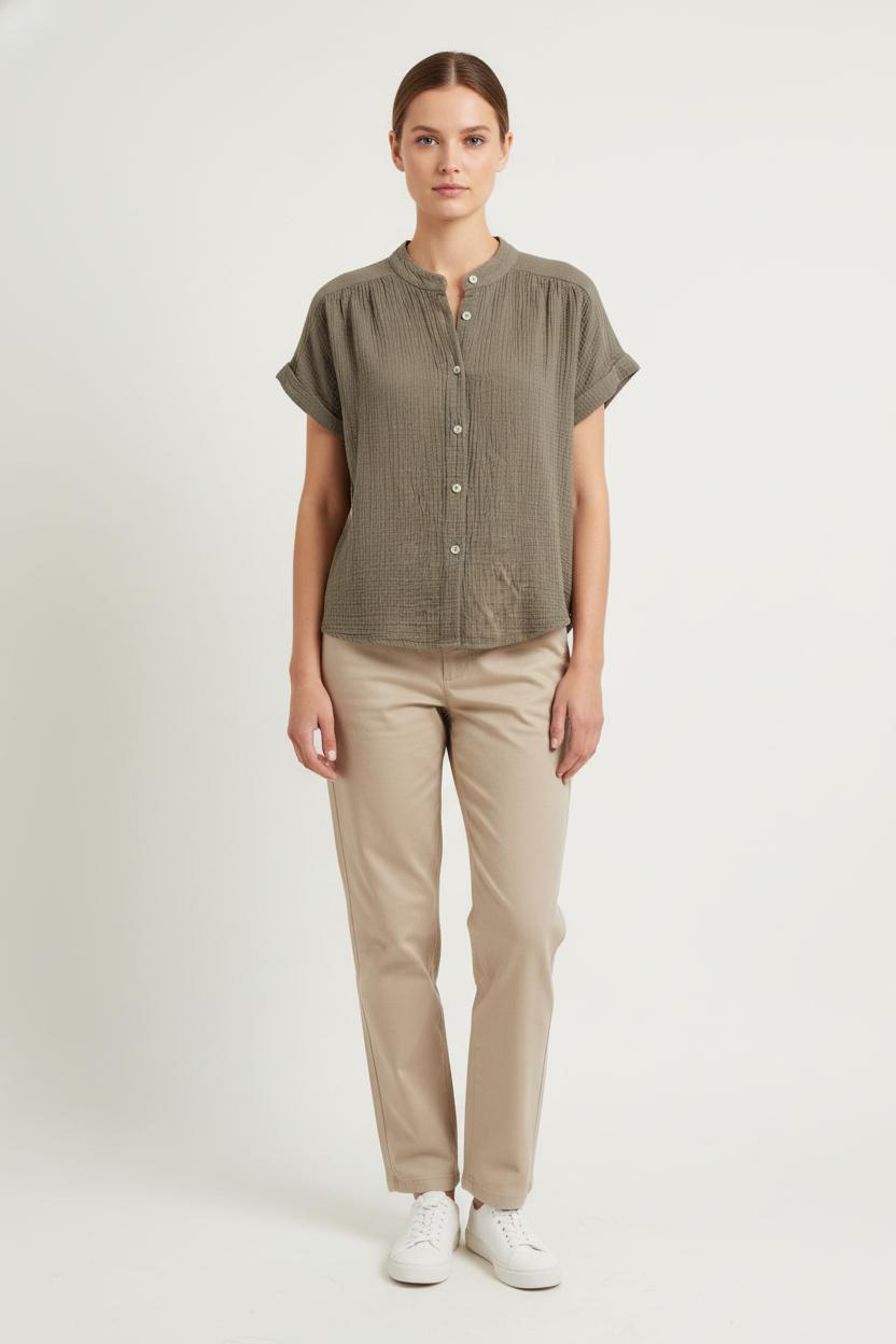 Chemisier Vert - Taille M/38 de la marque La Fée Maraboutée | PARAD81823 - Vendu par Paradigme - Image 1