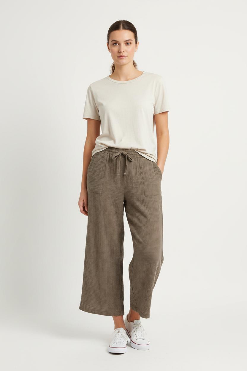 Pantalon Large Vert - Taille M/38 de la marque La Fée Maraboutée | PARAD81834 - Vendu par Paradigme - Image 1