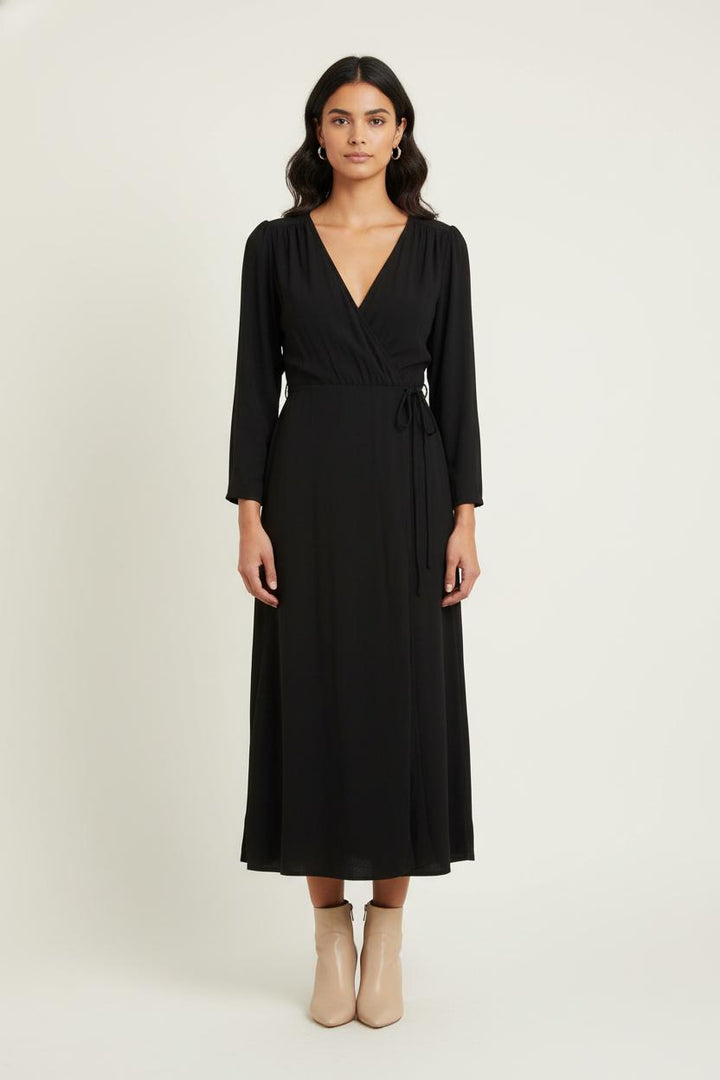 Robe Cache-Cœur Noire - Taille S/36 de la marque Samsoe Samsoe | PARAD81875 - Vendu par Paradigme - Image 1