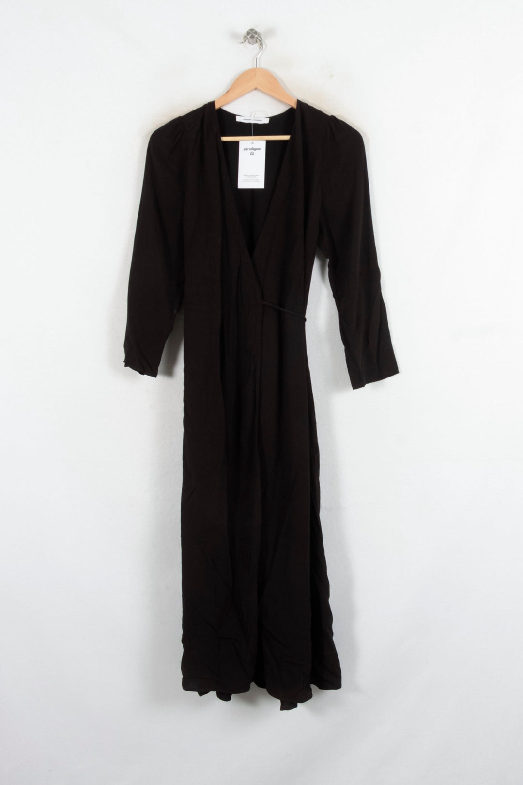 Robe Cache-Cœur Noire - Taille S/36 de la marque Samsoe Samsoe | PARAD81875 - Vendu par Paradigme - Image 2