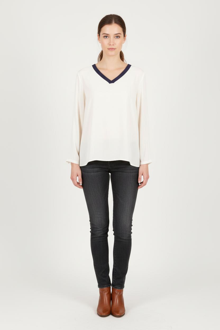 Blouse Blanche et Noire Taille S/36 La Petite Etoile d'occasion