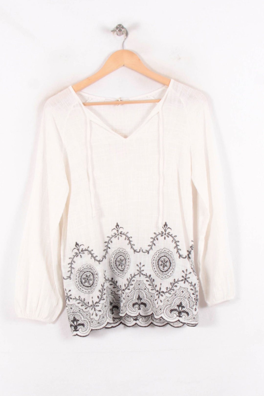 Blouse Blanche et Noire - Taille M/38 de la marque La Fée Maraboutée | PARAD81951 - Vendu par Paradigme - Image 4