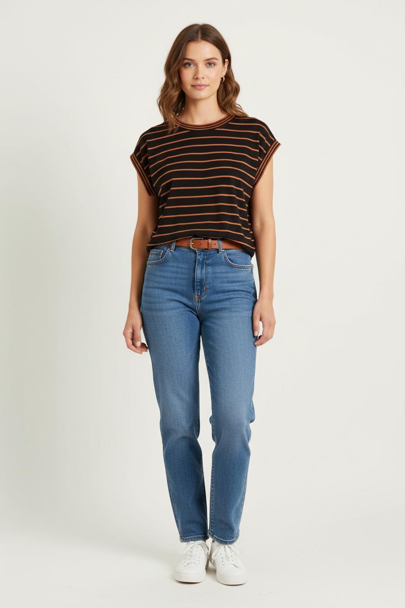 T-shirt Noir et Orange - Taille M/38 de la marque La Fée Maraboutée | PARAD82120 - Vendu par Paradigme - Image 1