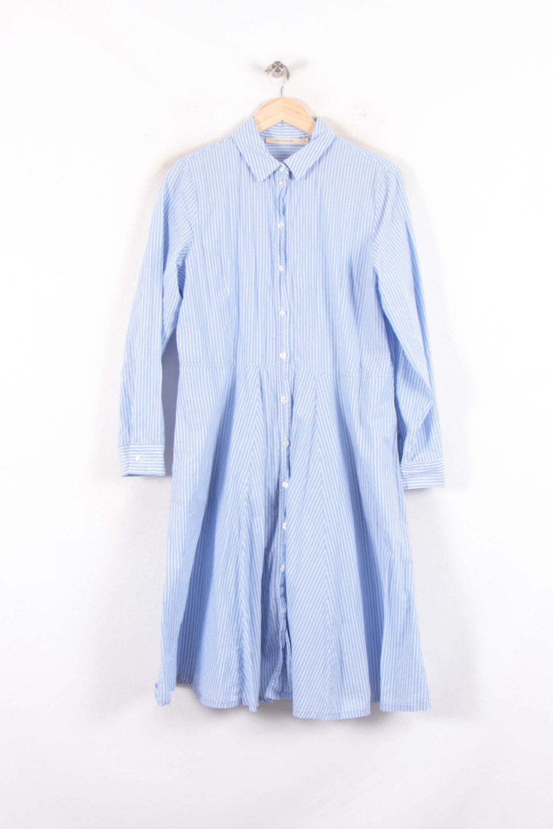 Robe Chemise Bleue à Rayures Blanches - Taille XL/42 de la marque La Fée Maraboutée | PARAD82142 - Vendu par Paradigme - Image 2