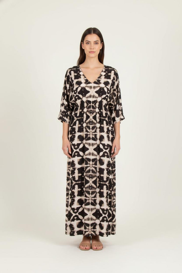 Robe Longue Noire et Beige - Taille S/36 de la marque La Fée Maraboutée | PARAD82175 - Vendu par Paradigme - Image 1