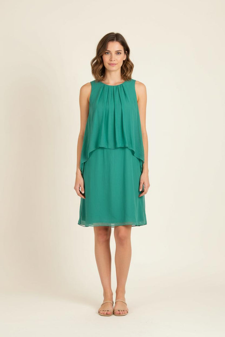 Robe Longue Verte - Taille L/40 de la marque La Fée Maraboutée | PARAD82543 - Vendu par Paradigme - Image 1