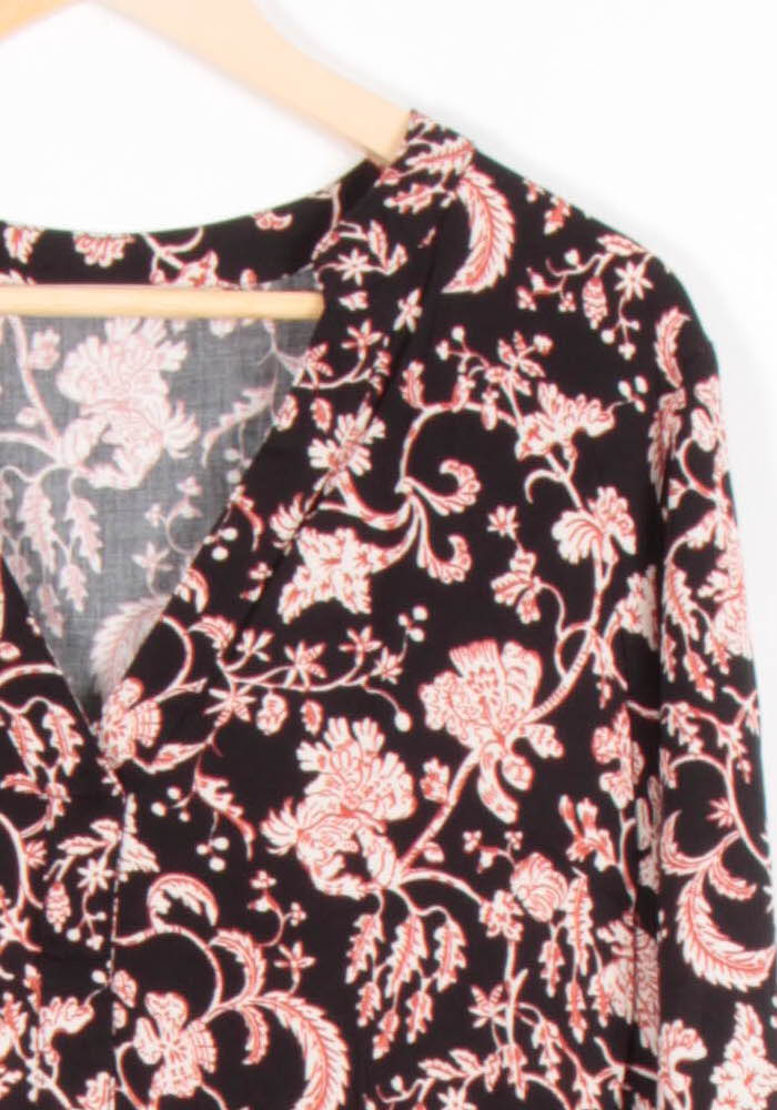 Robe Noire et Rose - Taille XL/42 de la marque La Fée Maraboutée | PARAD82664 - Vendu par Paradigme - Image 3