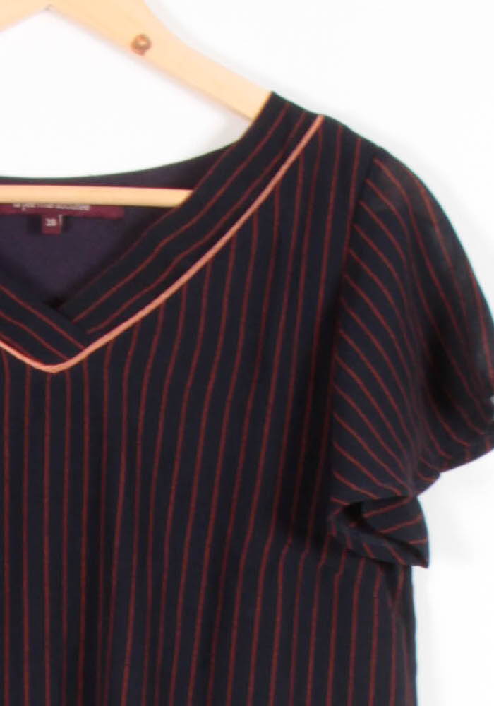 Robe Noire et Rouge - Taille M/38 de la marque La Fée Maraboutée | PARAD82794 - Vendu par Paradigme - Image 3