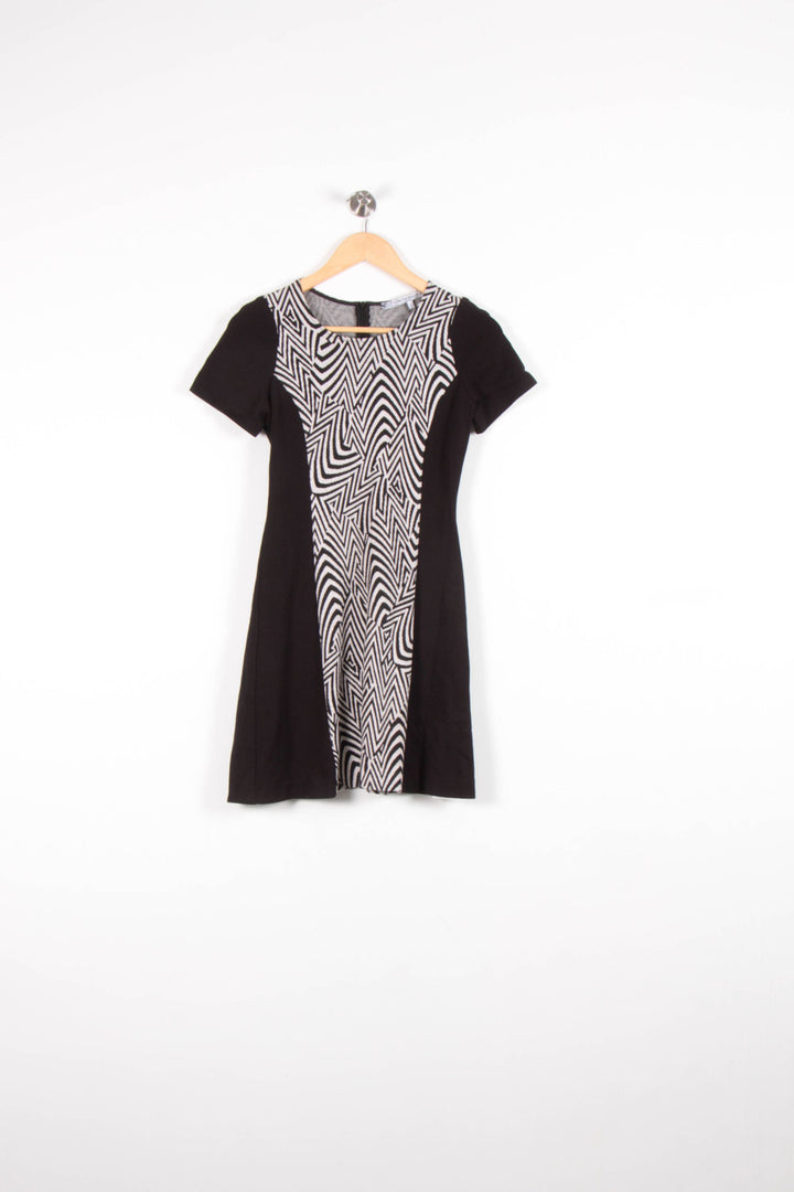 Robe Noire et Blanche - Taille M/38 de la marque La Fée Maraboutée | PARAD82795 - Vendu par Paradigme - Image 2