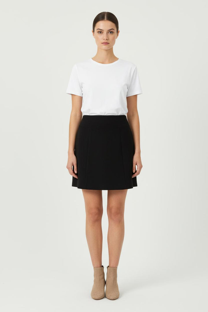Jupe Courte Noire - Taille L/40 de la marque ZAPA | PARAD83212 - Vendu par Paradigme - Image 1