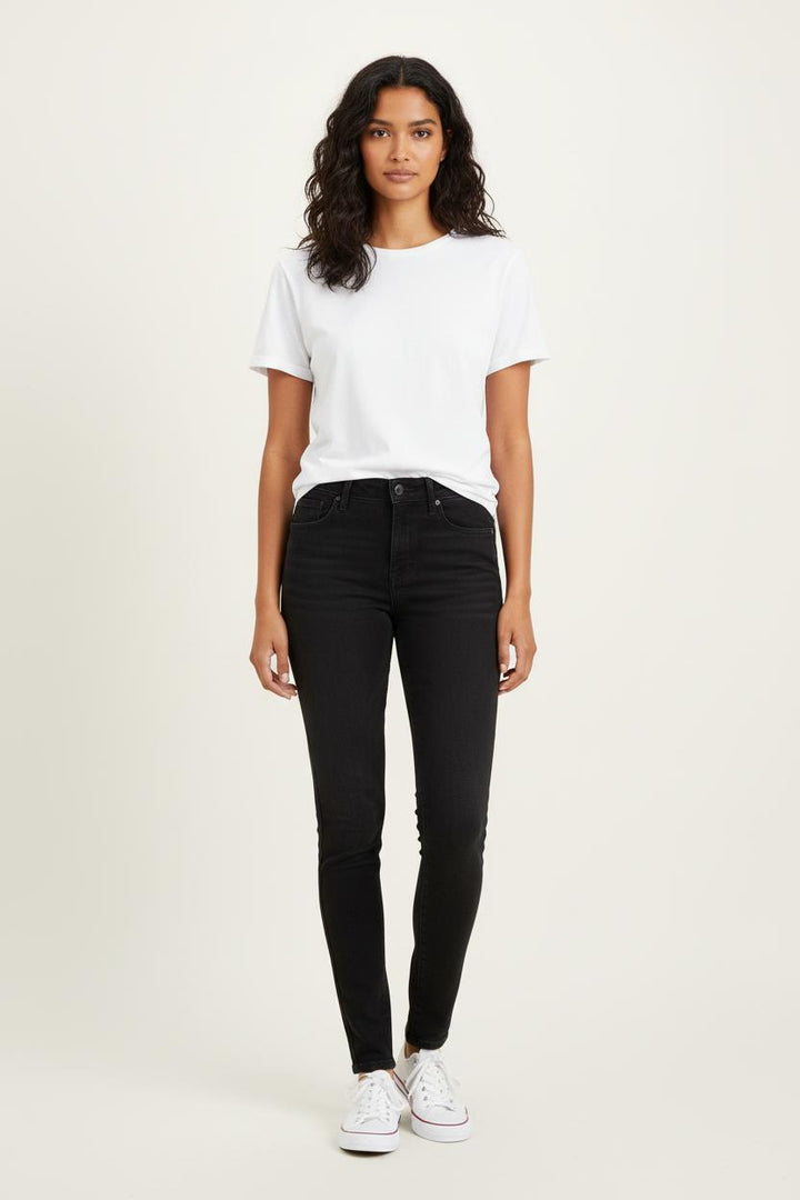 Jean Skinny Noir - Taille XS/34 de la marque Levi's | PARAD83403 - Vendu par Paradigme - Image 1