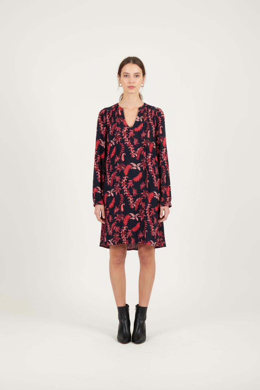 Robe Noire et Rouge - Taille L/40 de la marque La Fée Maraboutée | PARAD83554 - Vendu par Paradigme - Image 1
