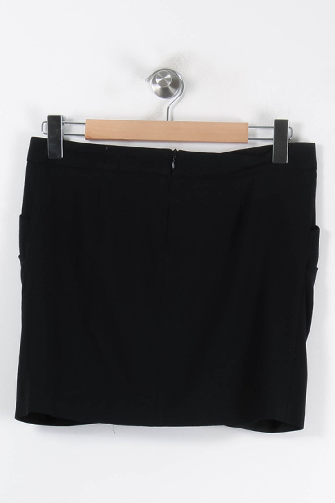 Jupe Courte Noire - Taille M/38 de la marque ba&sh | PARAD83930 - Vendu par Paradigme - Image 4